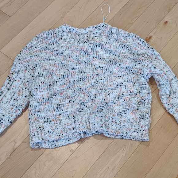 MOON & MADISON - Chunky Knit Cropped Sweater - Picture 9 of 10